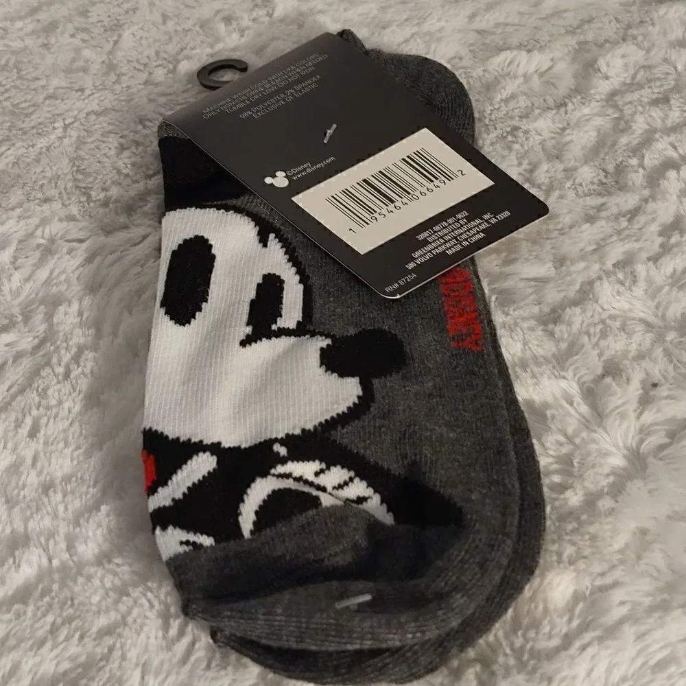 Disney Mickey Mouse Women's No Shows Socks